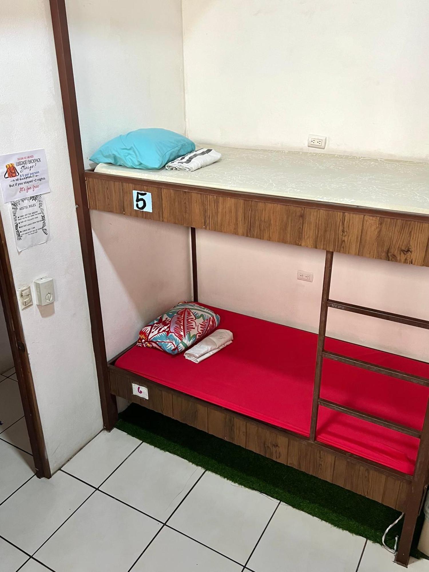 Cheap Hostel 奎波斯城 外观 照片