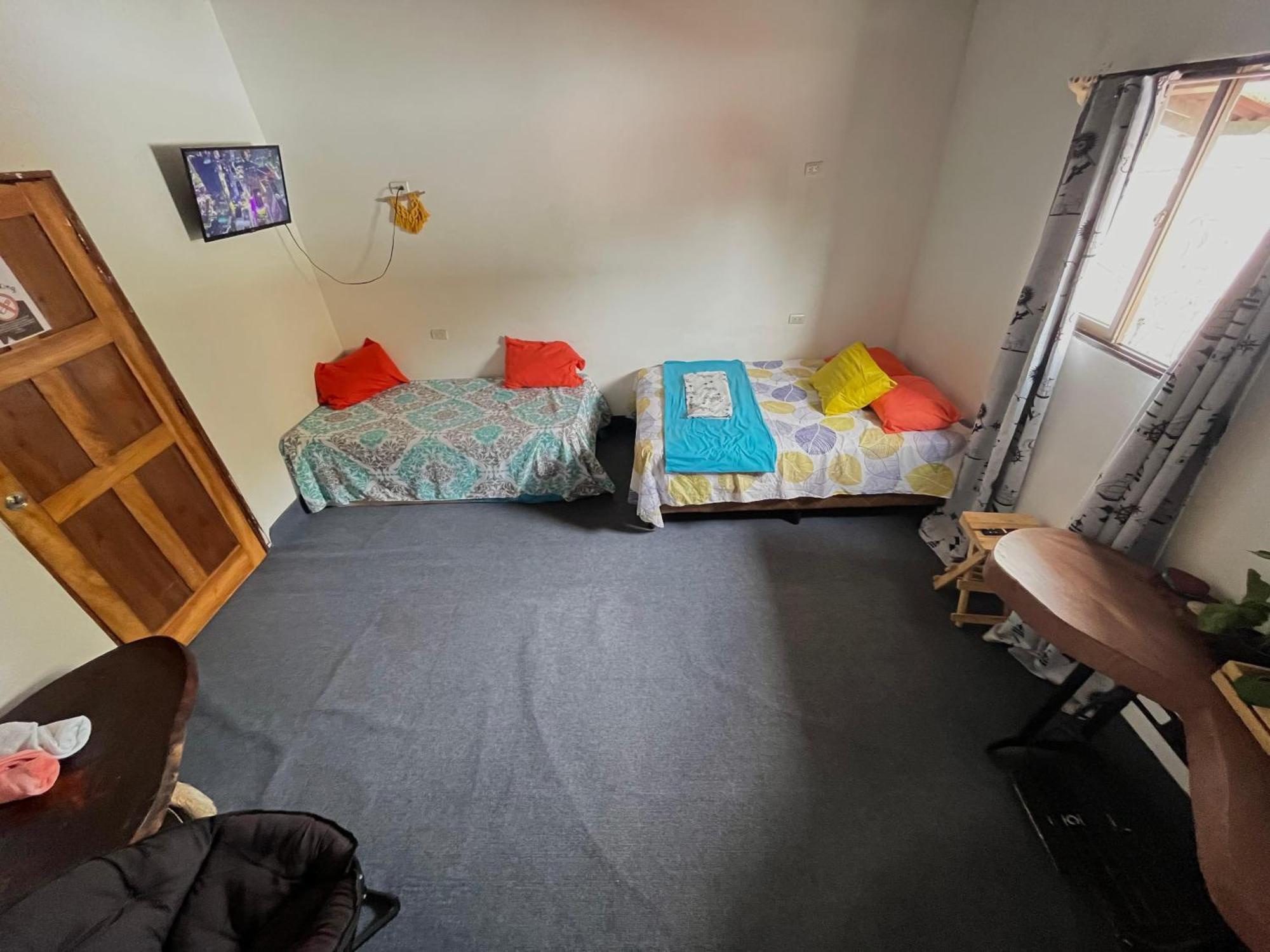 Cheap Hostel 奎波斯城 外观 照片