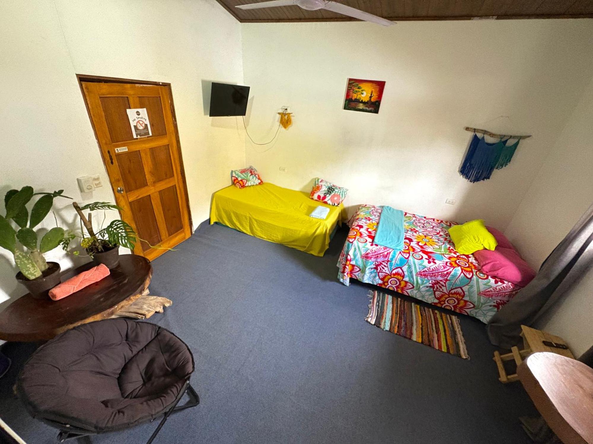 Cheap Hostel 奎波斯城 外观 照片